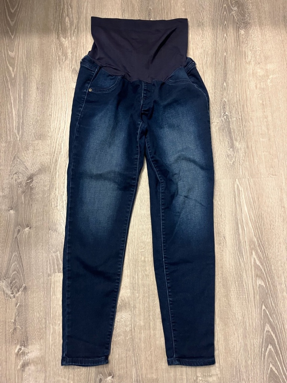Women's a:glow Maternity Jegging Jeans with Belly Panel- Size 10- Pre-owned